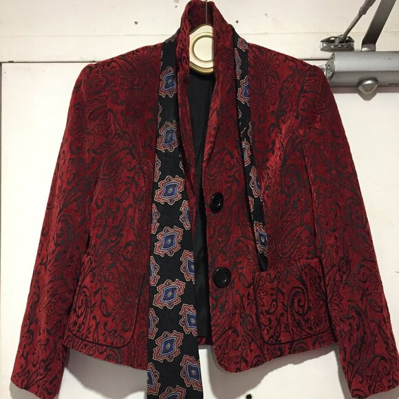 GILANI PATTERN VELVET BLAZERS SIZE 8 - Picture 13 of 14